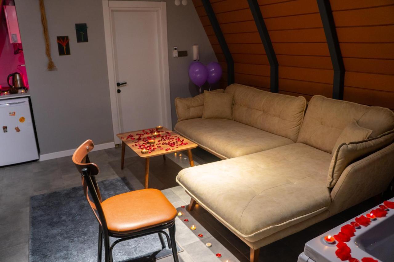 Triangle Life Suit Hotel Kartepe Eksteriør billede